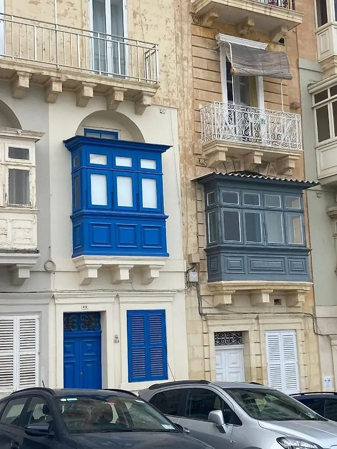 Stylish Seaview Valletta House Apartmán